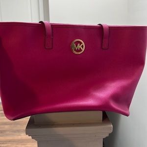 Large Michael Kors Tote